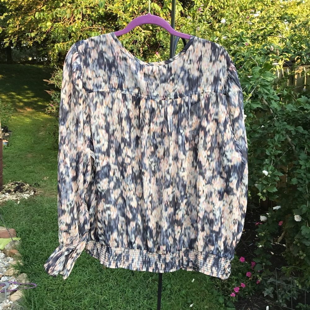 Democracy Blouse - Picture 7 of 9